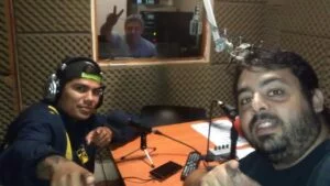 Juntos en Campanas en la Noche